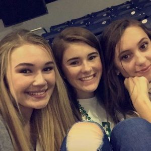 Meet your Posher, Kelsey